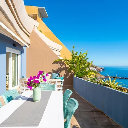 La Nea Apartment *